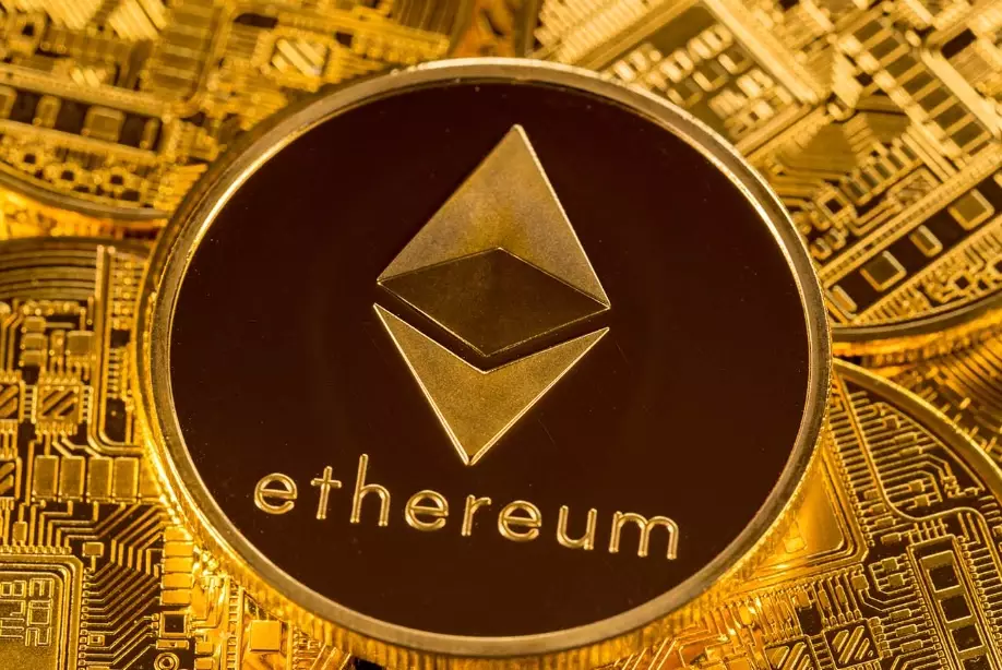 ETH Stock Investing Guide: From Grayscale to Direct Crypto